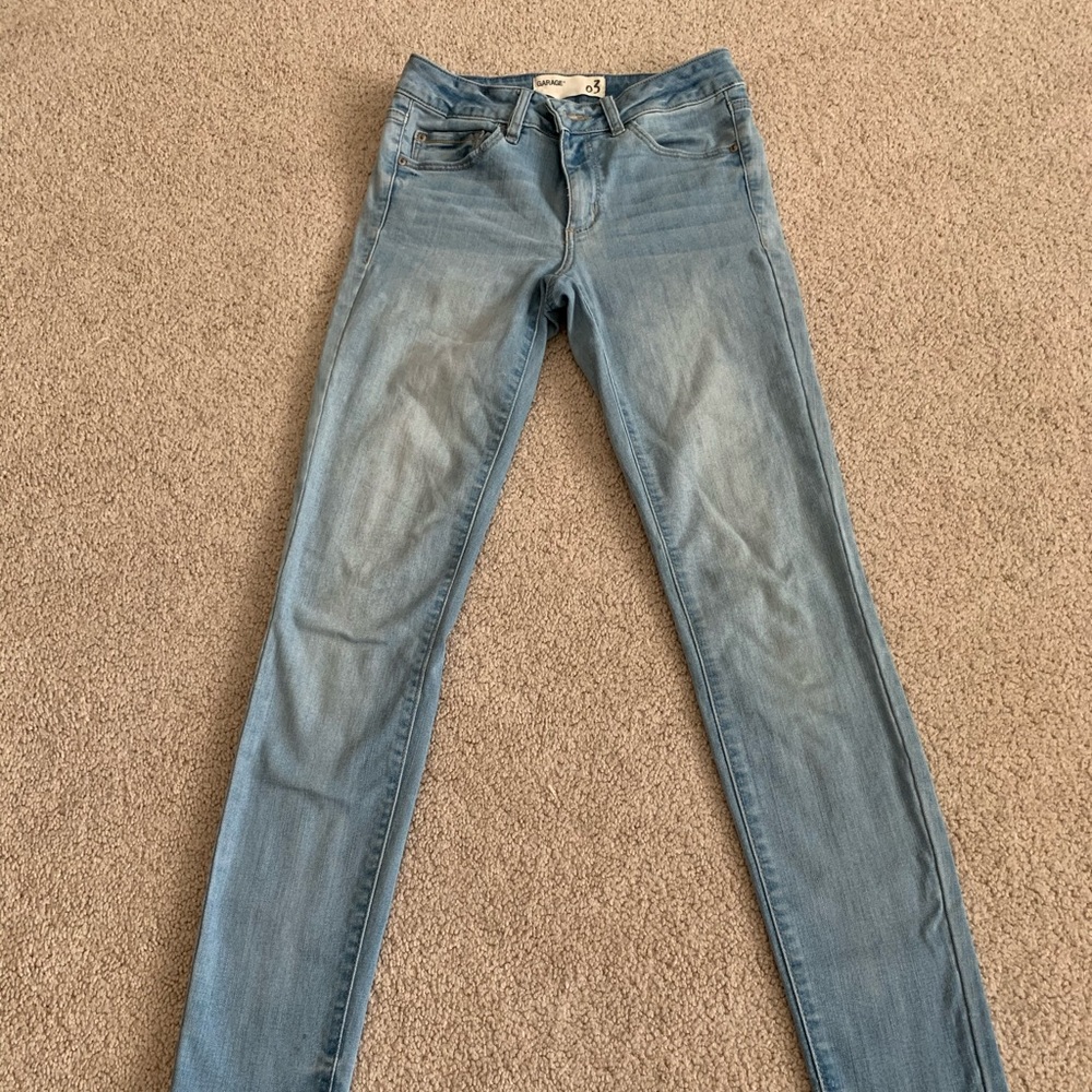 🎃 2 for $12 🎃 Garage brand jeans. Size 3.